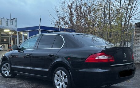 Skoda Superb III рестайлинг, 2011 год, 1 200 000 рублей, 6 фотография