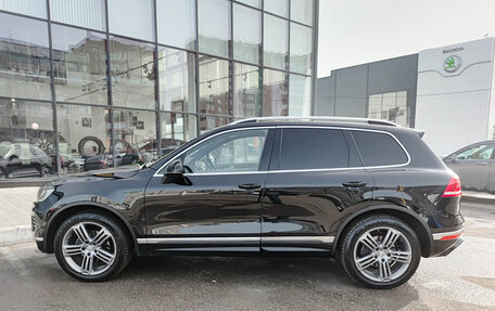Volkswagen Touareg III, 2017 год, 3 280 000 рублей, 12 фотография