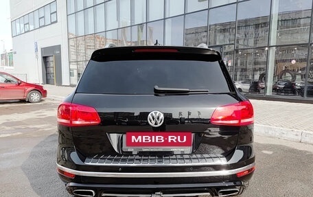 Volkswagen Touareg III, 2017 год, 3 280 000 рублей, 10 фотография