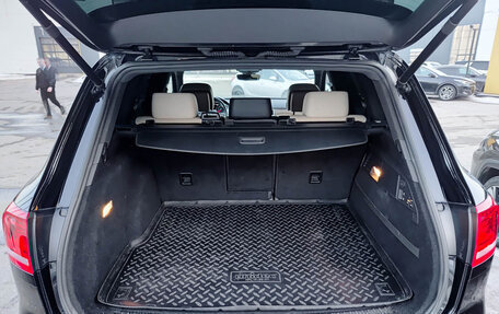 Volkswagen Touareg III, 2017 год, 3 280 000 рублей, 14 фотография