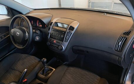 KIA cee'd I рестайлинг, 2008 год, 515 000 рублей, 12 фотография