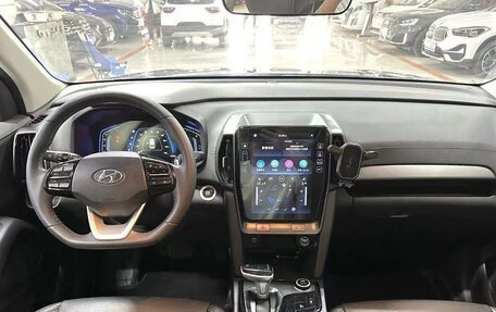 Hyundai ix35, 2022 год, 1 899 000 рублей, 6 фотография