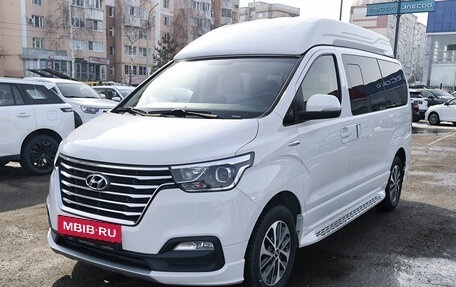 Hyundai Grand Starex Grand Starex I рестайлинг 2, 2019 год, 3 899 000 рублей, 5 фотография
