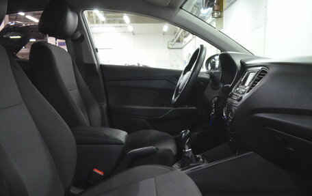 Hyundai Solaris II рестайлинг, 2018 год, 1 070 000 рублей, 8 фотография