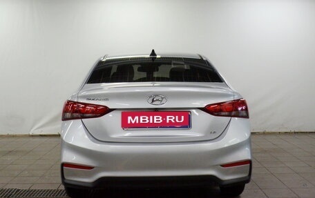 Hyundai Solaris II рестайлинг, 2018 год, 1 070 000 рублей, 5 фотография