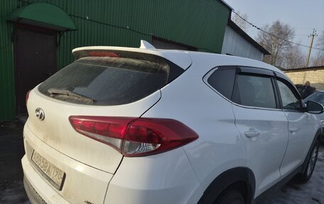 Hyundai Tucson III, 2017 год, 1 500 000 рублей, 4 фотография