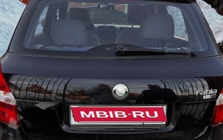 Skoda Fabia II, 2009 год, 330 000 рублей, 2 фотография