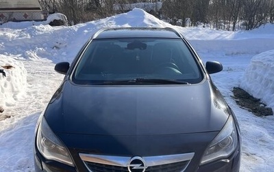 Opel Astra J, 2011 год, 660 000 рублей, 1 фотография