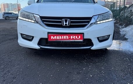 Honda Accord IX рестайлинг, 2013 год, 1 500 000 рублей, 1 фотография