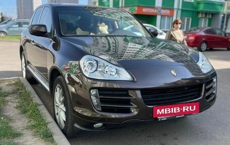 Porsche Cayenne III, 2009 год, 2 570 000 рублей, 2 фотография