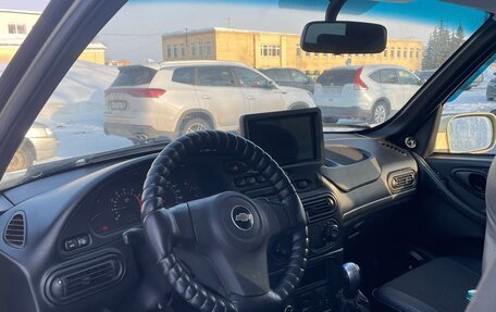 Chevrolet Niva I рестайлинг, 2010 год, 615 000 рублей, 5 фотография