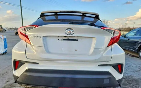 Toyota C-HR I рестайлинг, 2019 год, 5 010 000 рублей, 5 фотография