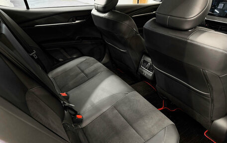 Toyota Camry, 2024 год, 4 250 000 рублей, 22 фотография