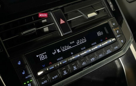 Toyota Land Cruiser, 2021 год, 8 497 000 рублей, 16 фотография