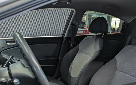 Hyundai Solaris II рестайлинг, 2011 год, 900 000 рублей, 13 фотография