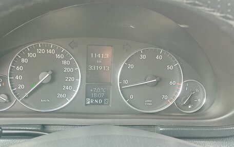 Mercedes-Benz C-Класс, 2002 год, 750 000 рублей, 9 фотография