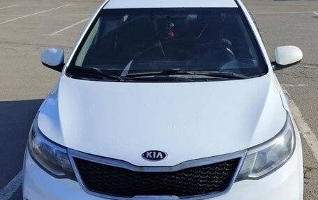 KIA Rio III рестайлинг, 2015 год, 650 000 рублей, 3 фотография