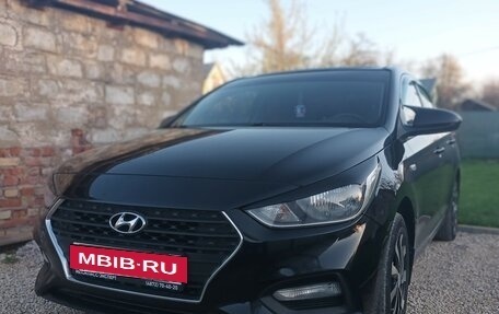 Hyundai Solaris II рестайлинг, 2018 год, 1 140 000 рублей, 4 фотография