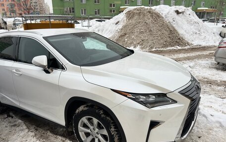 Lexus RX IV рестайлинг, 2016 год, 4 000 000 рублей, 2 фотография