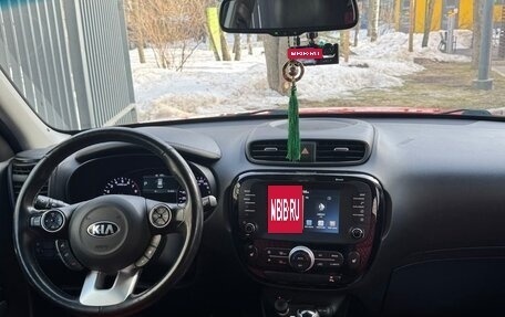 KIA Soul II рестайлинг, 2018 год, 1 800 000 рублей, 15 фотография