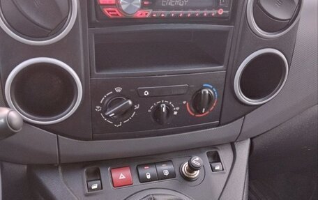 Peugeot Partner II рестайлинг 2, 2012 год, 810 000 рублей, 3 фотография