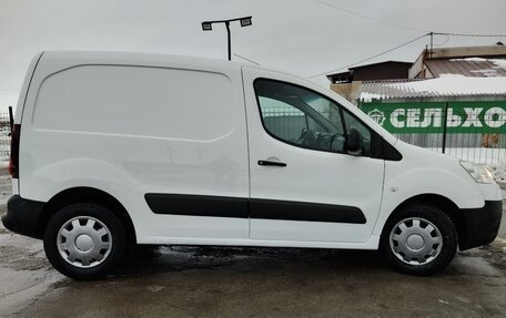 Peugeot Partner II рестайлинг 2, 2012 год, 810 000 рублей, 16 фотография