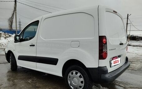 Peugeot Partner II рестайлинг 2, 2012 год, 810 000 рублей, 15 фотография