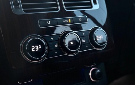 Land Rover Range Rover IV рестайлинг, 2015 год, 4 390 000 рублей, 22 фотография