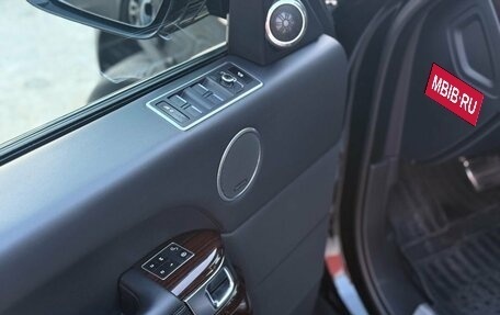 Land Rover Range Rover IV рестайлинг, 2015 год, 4 390 000 рублей, 14 фотография