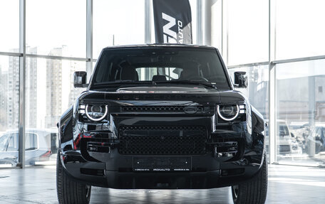 Land Rover Defender II, 2026 год, 29 000 000 рублей, 2 фотография