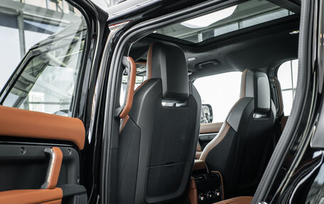 Land Rover Defender II, 2026 год, 29 000 000 рублей, 28 фотография