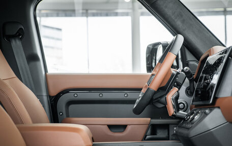 Land Rover Defender II, 2026 год, 29 000 000 рублей, 29 фотография