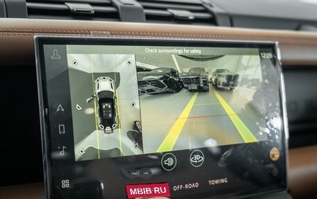 Land Rover Defender II, 2026 год, 29 000 000 рублей, 26 фотография