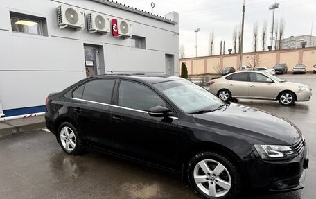 Volkswagen Jetta VI, 2013 год, 1 260 000 рублей, 1 фотография