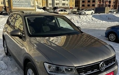 Volkswagen Tiguan II, 2019 год, 2 050 000 рублей, 1 фотография