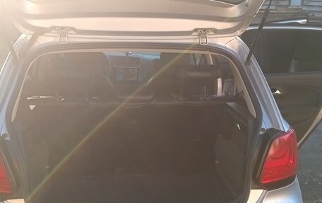 Volkswagen Polo VI (EU Market), 2010 год, 500 000 рублей, 13 фотография