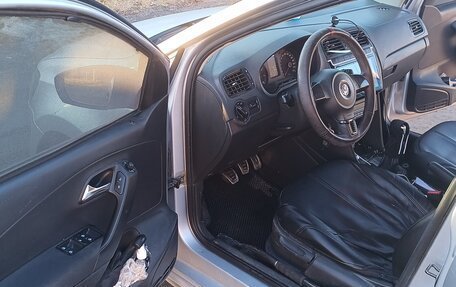 Volkswagen Polo VI (EU Market), 2010 год, 500 000 рублей, 9 фотография