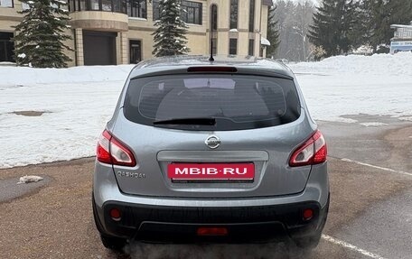 Nissan Qashqai, 2011 год, 1 049 000 рублей, 3 фотография