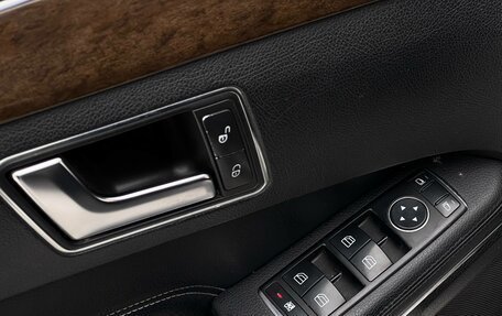 Mercedes-Benz E-Класс, 2013 год, 1 350 000 рублей, 23 фотография