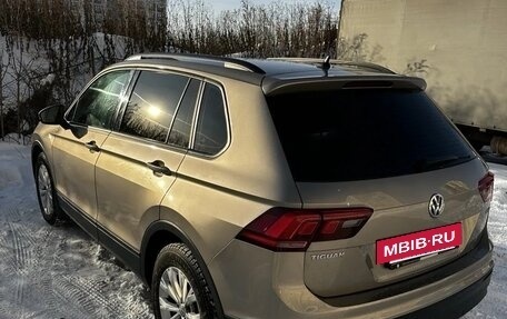 Volkswagen Tiguan II, 2019 год, 2 050 000 рублей, 5 фотография