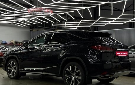 Lexus RX IV рестайлинг, 2021 год, 5 450 000 рублей, 4 фотография