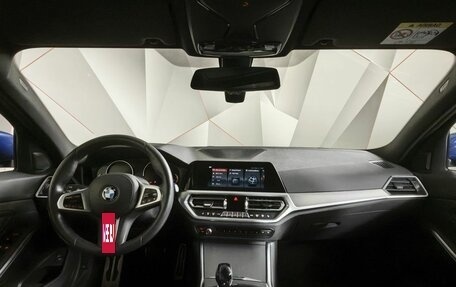 BMW 3 серия, 2019 год, 4 290 000 рублей, 11 фотография