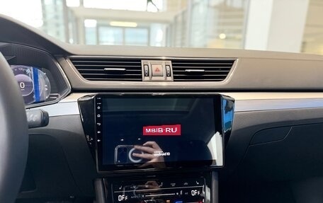 Skoda Superb III рестайлинг, 2025 год, 3 250 000 рублей, 8 фотография