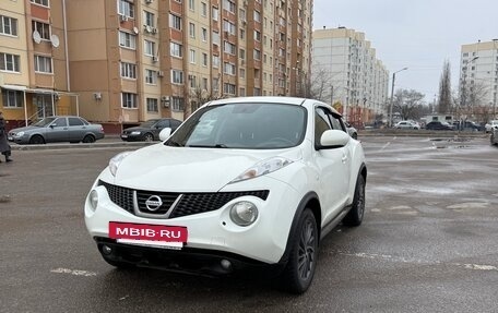 Nissan Juke II, 2011 год, 930 000 рублей, 2 фотография