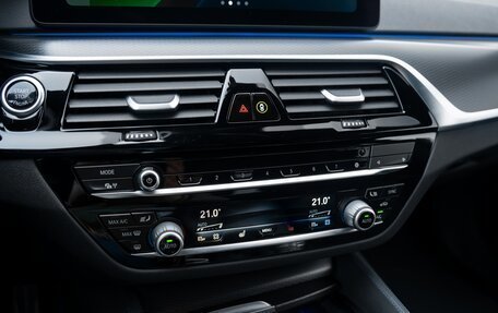 BMW 5 серия, 2020 год, 4 790 000 рублей, 14 фотография