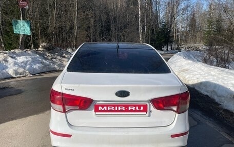 KIA Rio III рестайлинг, 2015 год, 600 000 рублей, 10 фотография