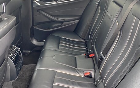 BMW 5 серия, 2018 год, 2 900 000 рублей, 5 фотография