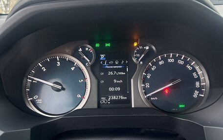 Toyota Land Cruiser Prado 150 рестайлинг 2, 2017 год, 3 899 000 рублей, 10 фотография