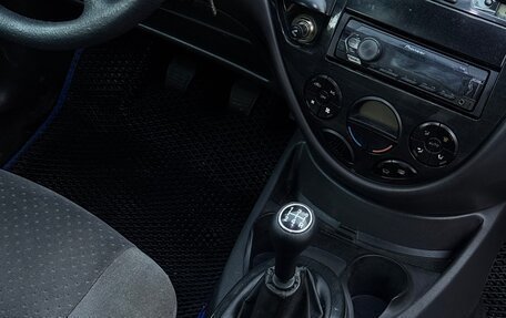 Ford Focus IV, 2004 год, 300 000 рублей, 24 фотография