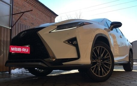 Lexus RX IV рестайлинг, 2017 год, 4 100 000 рублей, 5 фотография